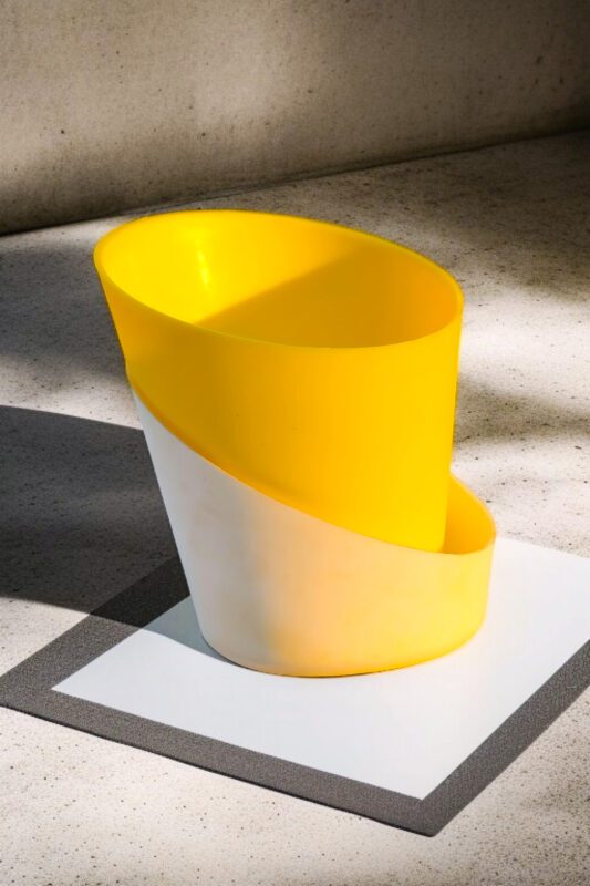 Pink Atlantic pot self watering pot